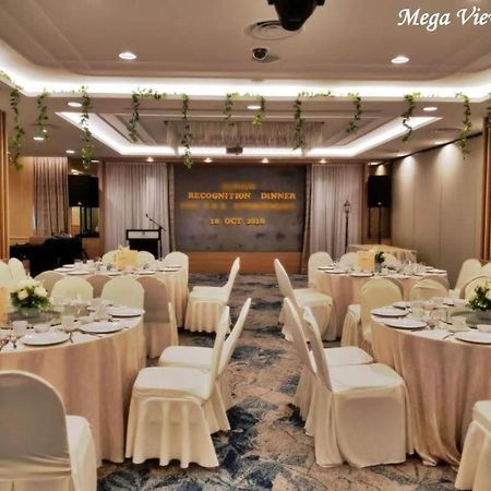 เมก้า วิว โฮเต็ล Hotel กวนตัน ภายนอก รูปภาพ