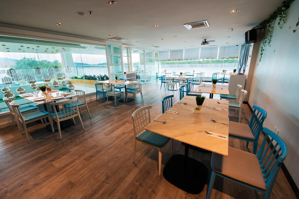 เมก้า วิว โฮเต็ล Hotel กวนตัน ภายนอก รูปภาพ