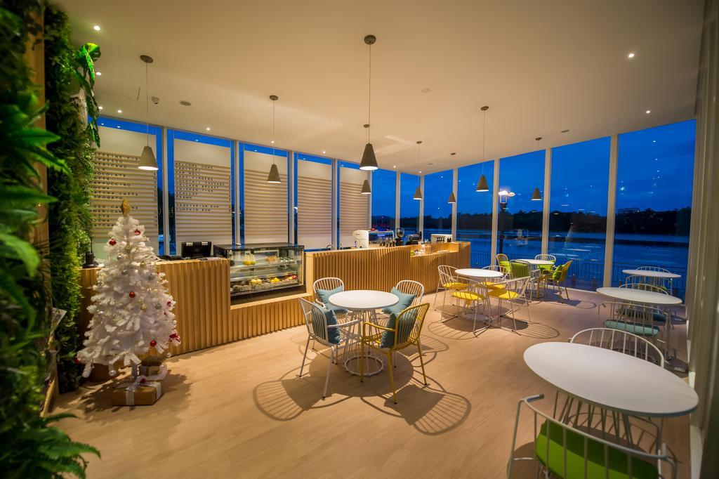 เมก้า วิว โฮเต็ล Hotel กวนตัน ภายนอก รูปภาพ
